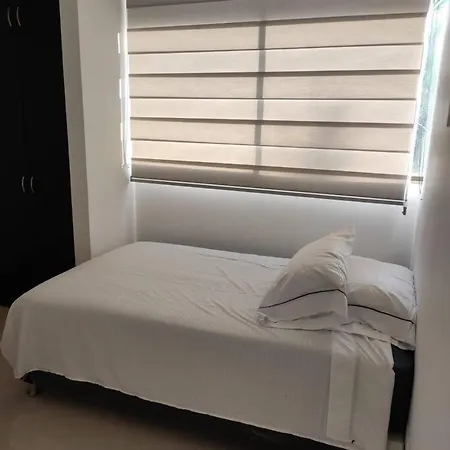 Lujoso Apartamento Ricaurte Exterior photo